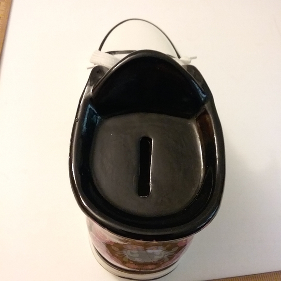 FAB Ceramic Sneaker Piggy Bank with skull designs and real shoe lace great gift - Picture 4 of 7